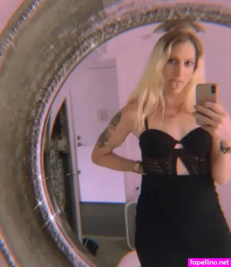 Zina Sofia OnlyFans Thumbnail #rBMWQNXgSo