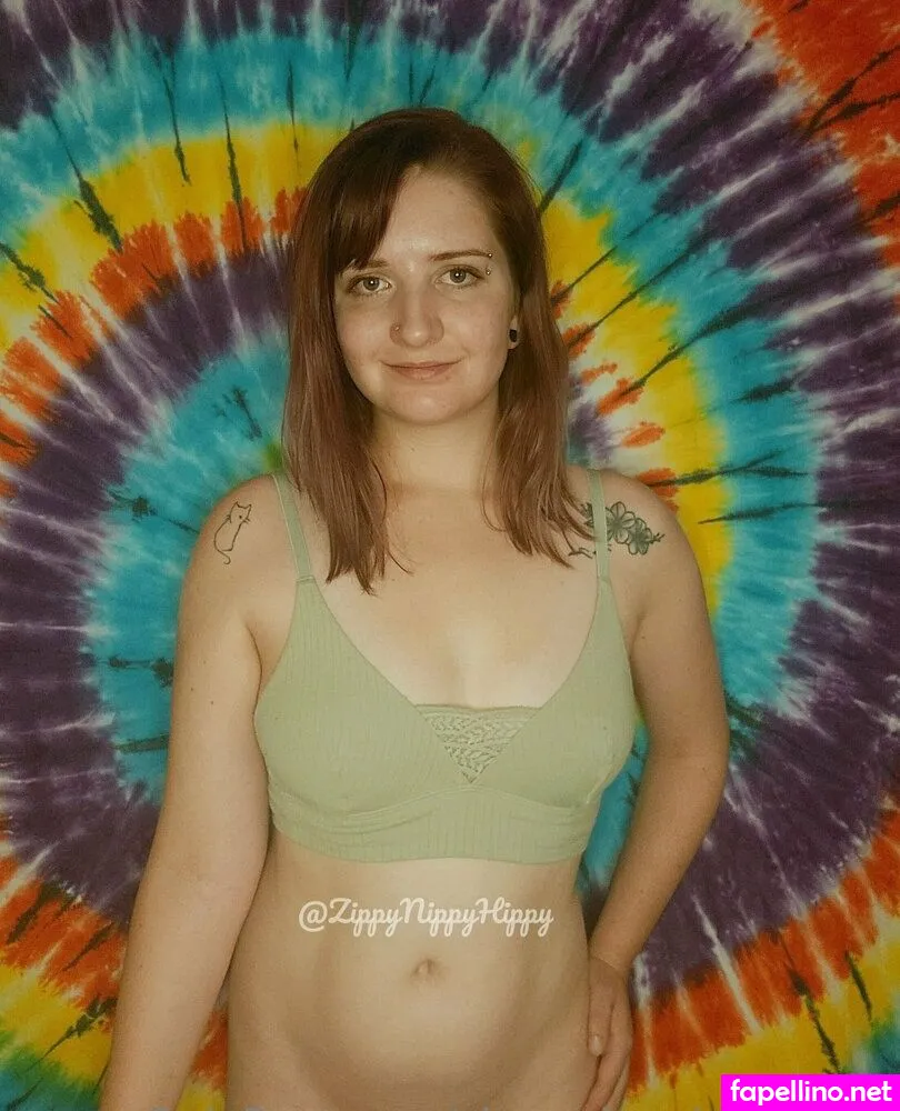 trippydippylittlehippie, zippynippyhippyfree Nude Leaked OnlyFans Photo #ES2jQIkvWK