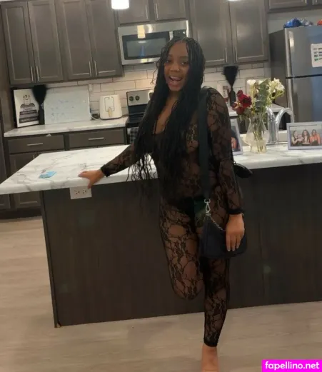 Zirocxo OnlyFans Thumbnail #Itz1VRS6eg