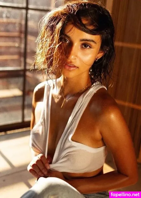 Zishys Alejandra Cobos OnlyFans Thumbnail #nNmduCDJCu