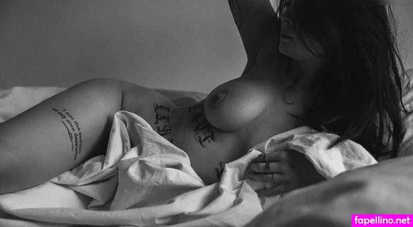 Ziya Mrnwsk OnlyFans Thumbnail #9xeXdjrb46