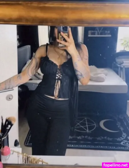 Ziya Mrnwsk OnlyFans Thumbnail #x1tGrE0Uh5