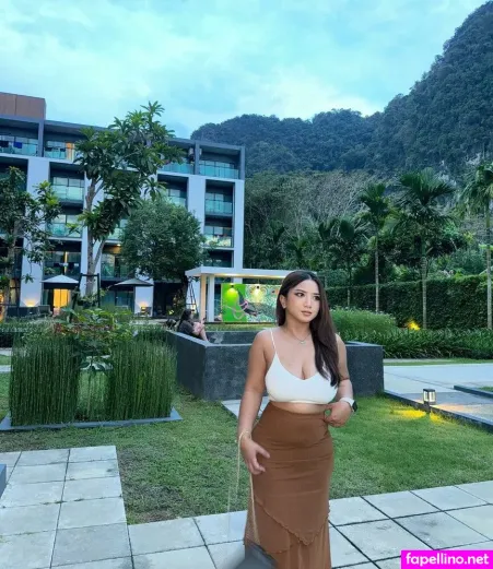 Zizi Wong OnlyFans Thumbnail #JG084HmWIo