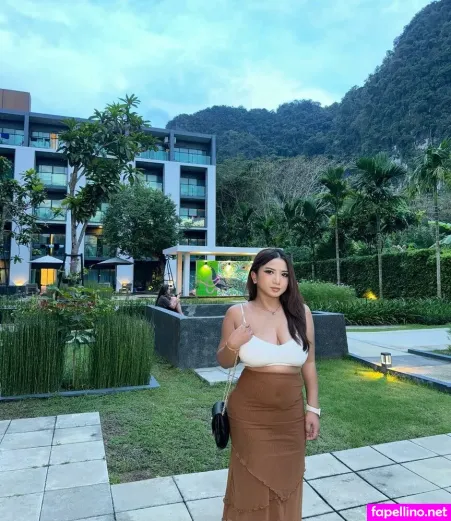 Zizi Wong OnlyFans Thumbnail #iM7q6119j9