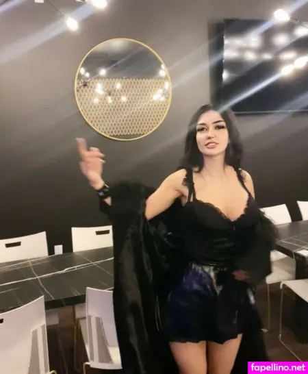 Ziziplumb OnlyFans Thumbnail #MmJkR8yWI3
