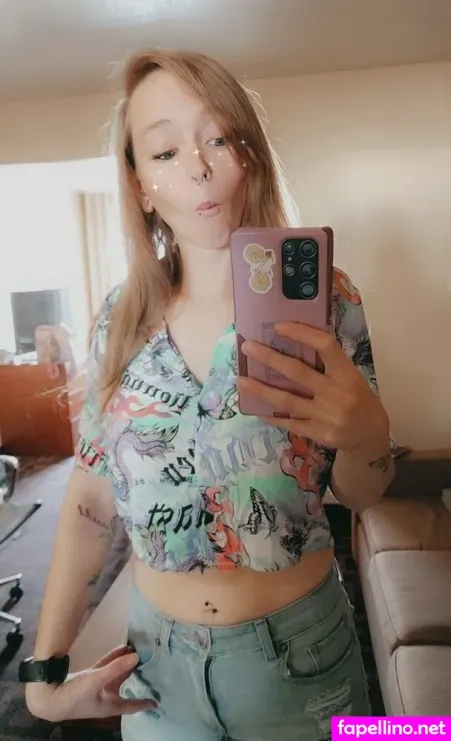 Zlutbaby OnlyFans Thumbnail #1NihQq1QWB