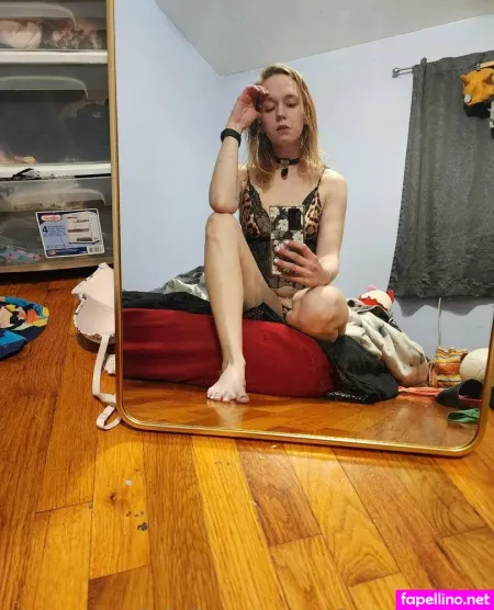 Zlutbaby OnlyFans Thumbnail #o2TjLolawr