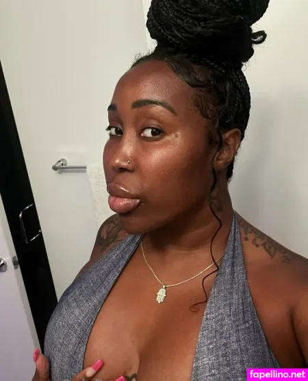 Zmeenaorrxclusive 7 OnlyFans Thumbnail #J4OuWXgejx