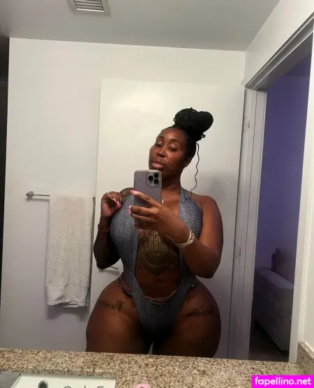 Zmeenaorrxclusive 7 OnlyFans Thumbnail #npBKVsPANz