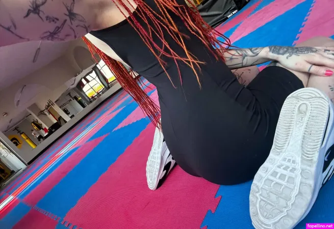 Zmija Free Bejby OnlyFans Thumbnail #0fq7LCIiPh