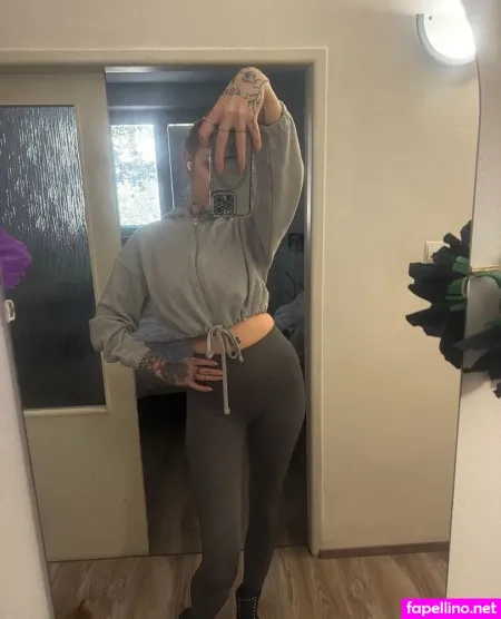 Zmija Free Bejby OnlyFans Thumbnail #yrki0DC9Hz