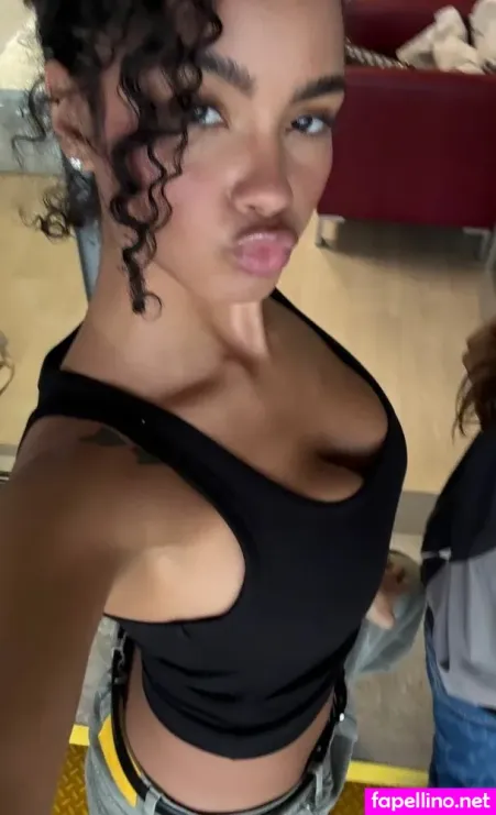 Znefer OnlyFans Thumbnail #oiPmeUVvg9