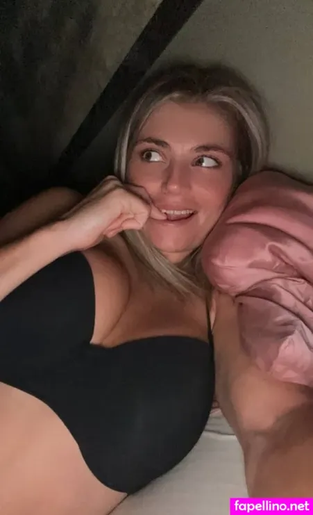 Zo Blondy OnlyFans Thumbnail #wtupSXrjTX