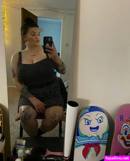 Zo Watch OnlyFans Thumbnail #Lmg4zLti7I