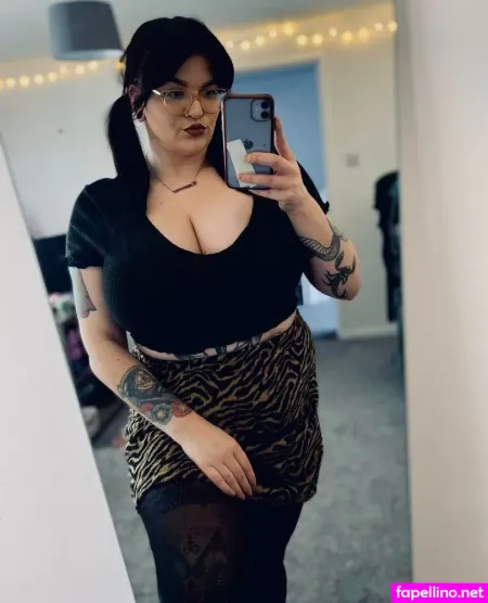 Zo Watch OnlyFans Thumbnail #VRHd0MdISI