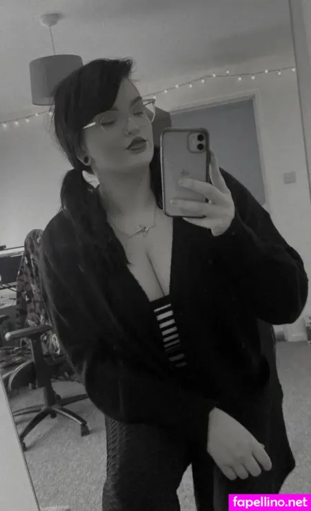 Zo Watch OnlyFans Thumbnail #qg8jejwVwN