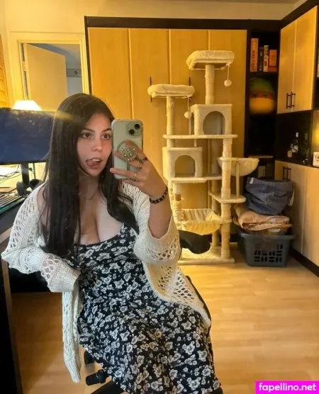 Zobug OnlyFans Thumbnail #T2P87bjzB2
