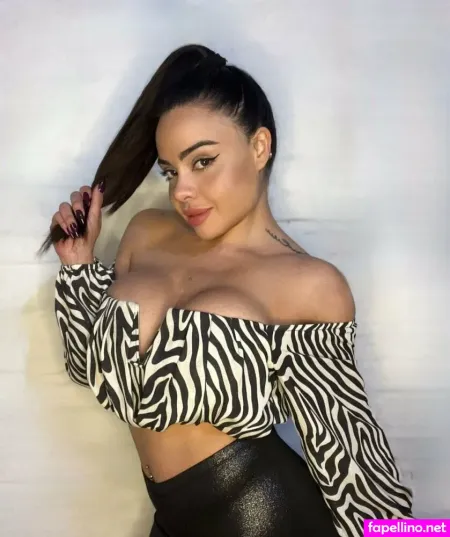 Zoe 2006 OnlyFans Thumbnail #B4CChXfFCt