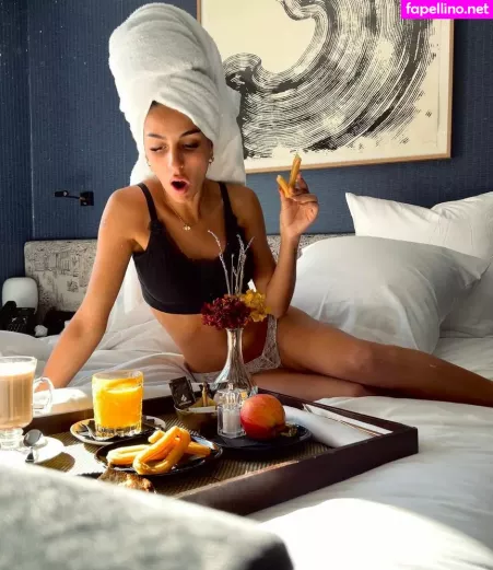 Zoe Bayona OnlyFans Thumbnail #NhVmDFVEaa