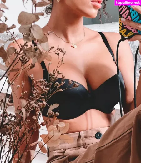 Zoe Bayona OnlyFans Thumbnail #TGv9nCgvW8