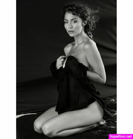 Zoe Camille OnlyFans Thumbnail #Uinf0oktTb