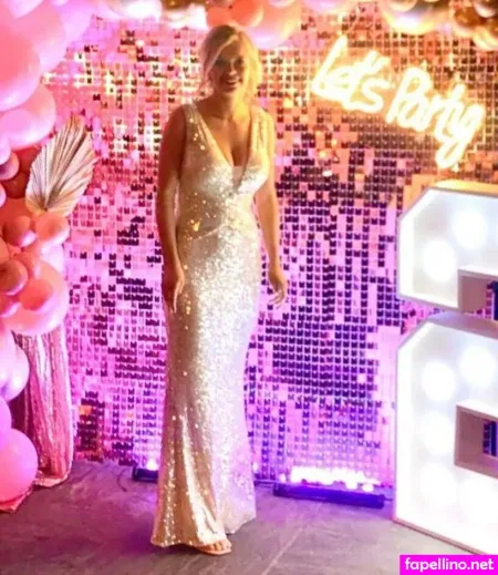 Zoe Clarke OnlyFans Thumbnail #EP9DLW0xbf