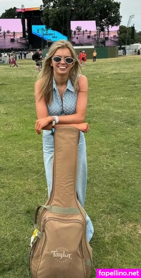 Zoe Clarke OnlyFans Thumbnail #i2nOHhy8oT