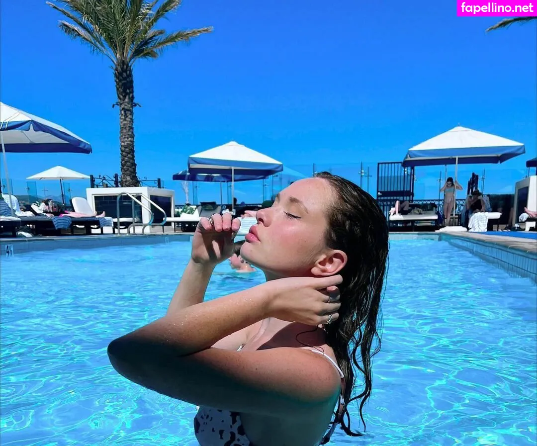 zoecolletti Nude Leaked OnlyFans Photo #ScEGHIjPRw