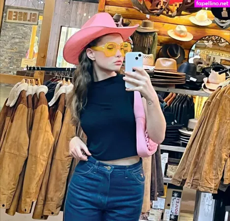 Zoe Colletti OnlyFans Thumbnail #cmJhTgfClz