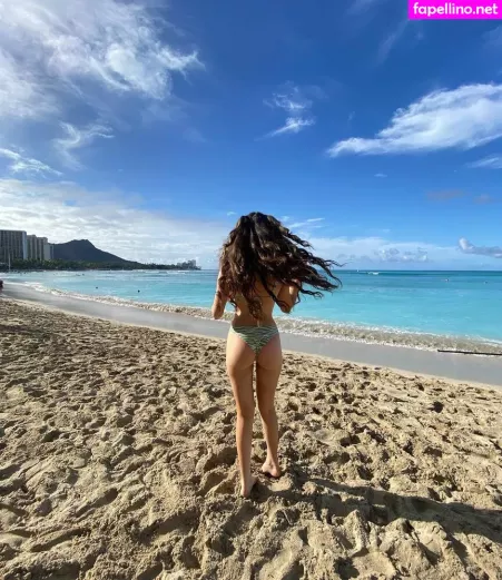 Zoe Colletti OnlyFans Thumbnail #nFXR2uZ9LM