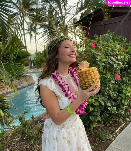 Zoe Colletti OnlyFans Thumbnail #oSE1APFN8R