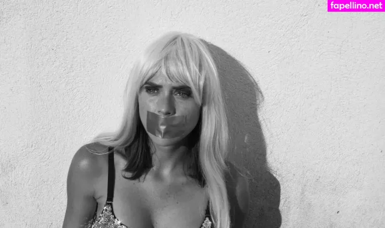 Zoe Duchesne OnlyFans Thumbnail #hdo6cAEGgi