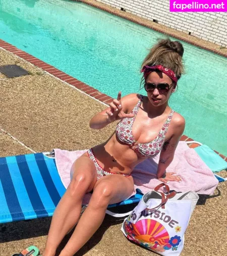 Zoe Ebarb OnlyFans Thumbnail #9qLra4GpQN