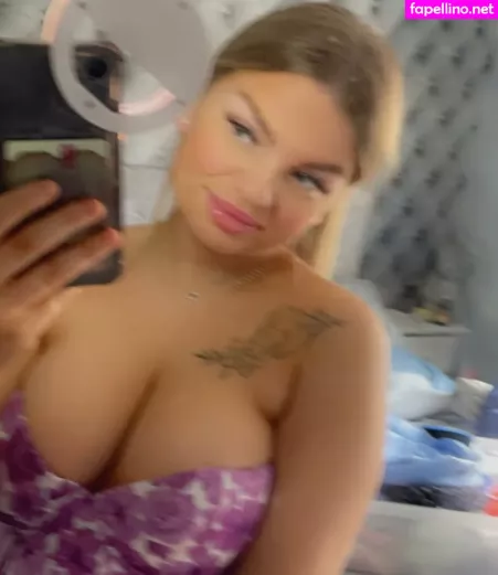 Zoe Ellerington OnlyFans Thumbnail #s7iAuxvSsw