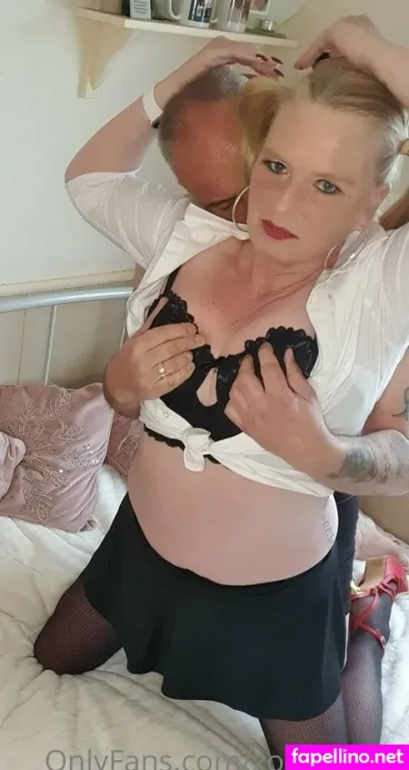 Zoe Fenton OnlyFans Thumbnail #YzbBiMMxCg