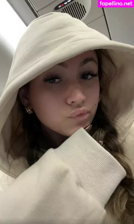 Zoe Fergurson OnlyFans Thumbnail #3PE27xEBo8