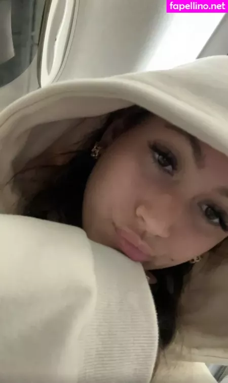 Zoe Fergurson OnlyFans Thumbnail #8OhoZIH7Yi