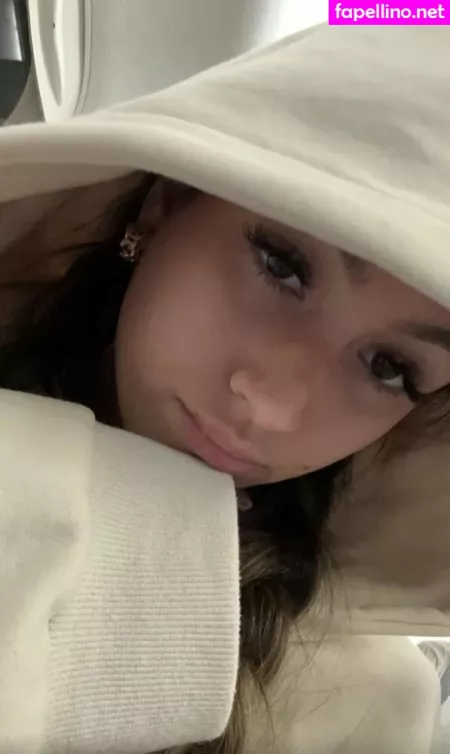 Zoe Fergurson OnlyFans Thumbnail #xYqCTKlTkv