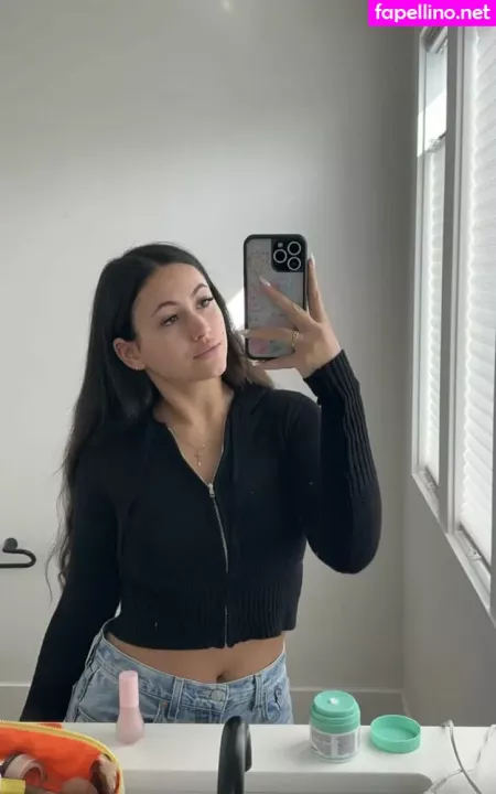 Zoe Ferguson OnlyFans Thumbnail #3lckcRbd7y