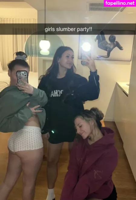 Zoe Ferguson OnlyFans Thumbnail #UwSQORBOjh