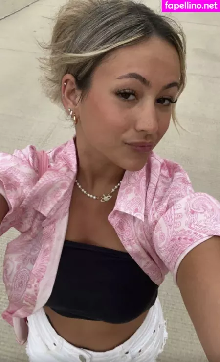 Zoe Ferguson OnlyFans Thumbnail #kNSS3d7iCE