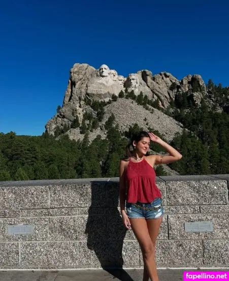 Zoe Grace Rodriguez OnlyFans Thumbnail #OGEby7dz31