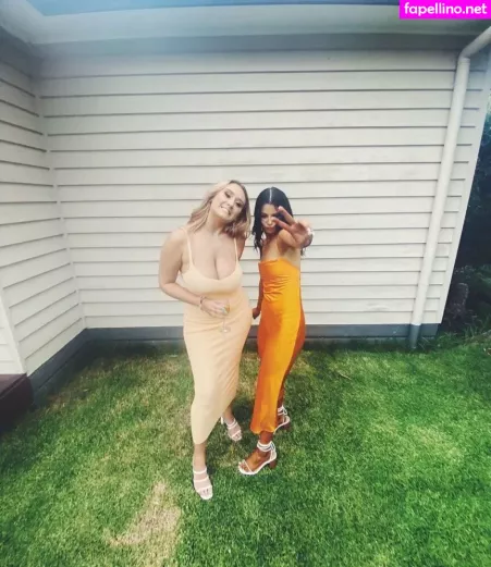 Zoe H OnlyFans Thumbnail #UAQfT0LsCS