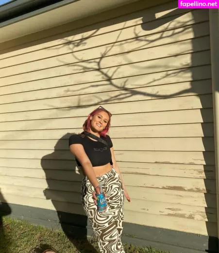 Zoe H OnlyFans Thumbnail #YeH9mszx7W