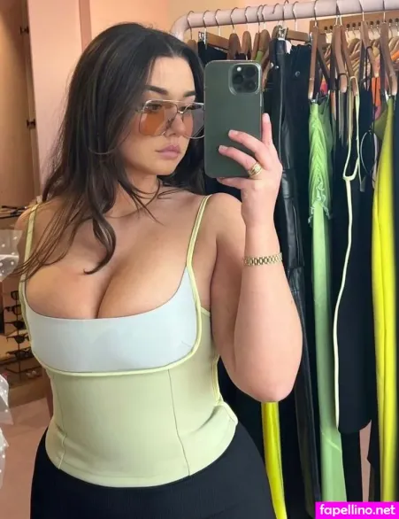 Zoe Kalotheos OnlyFans Thumbnail #v3W548O5dn