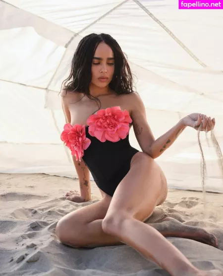 Zoe Kravitz OnlyFans Thumbnail #ULMLqahjEA