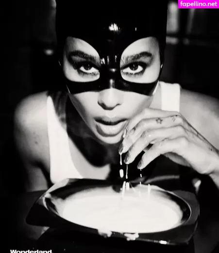 Zoe Kravitz OnlyFans Thumbnail #dOupZYBZwa