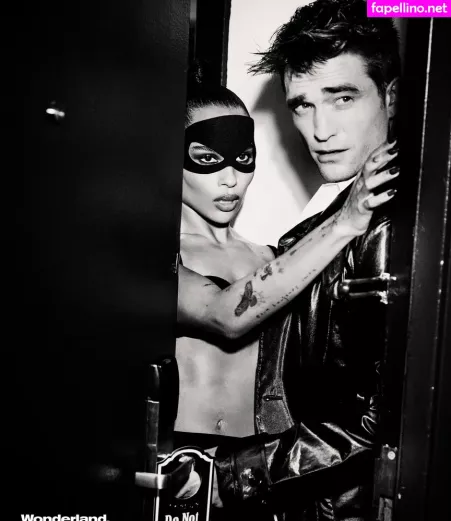Zoe Kravitz OnlyFans Thumbnail #nBrbpntDOe