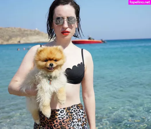 Zoe Lister Jones OnlyFans Thumbnail #QBdiYH69qh