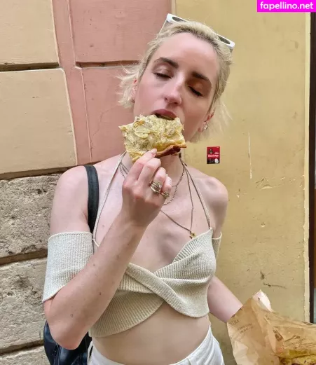 Zoe Lister Jones OnlyFans Thumbnail #TKIe6erTvy